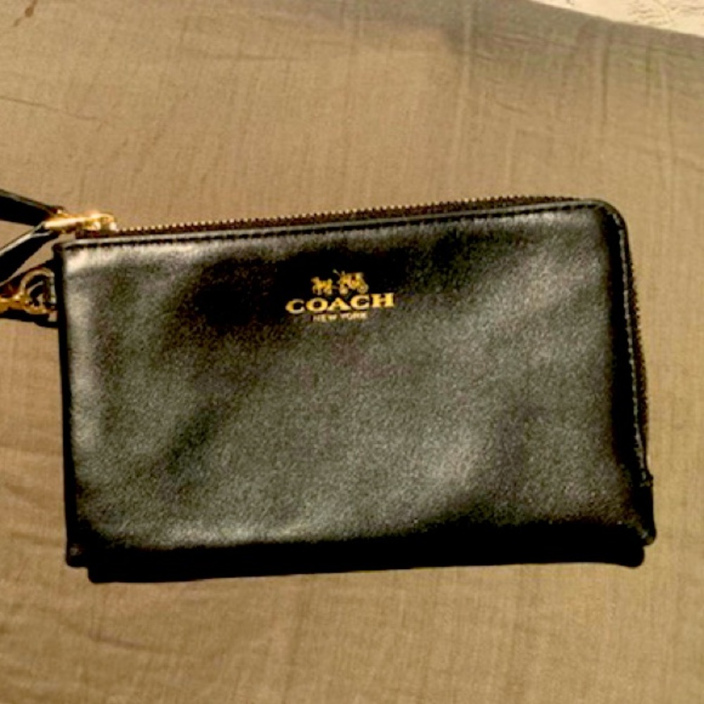 Authentic Coach wristlet